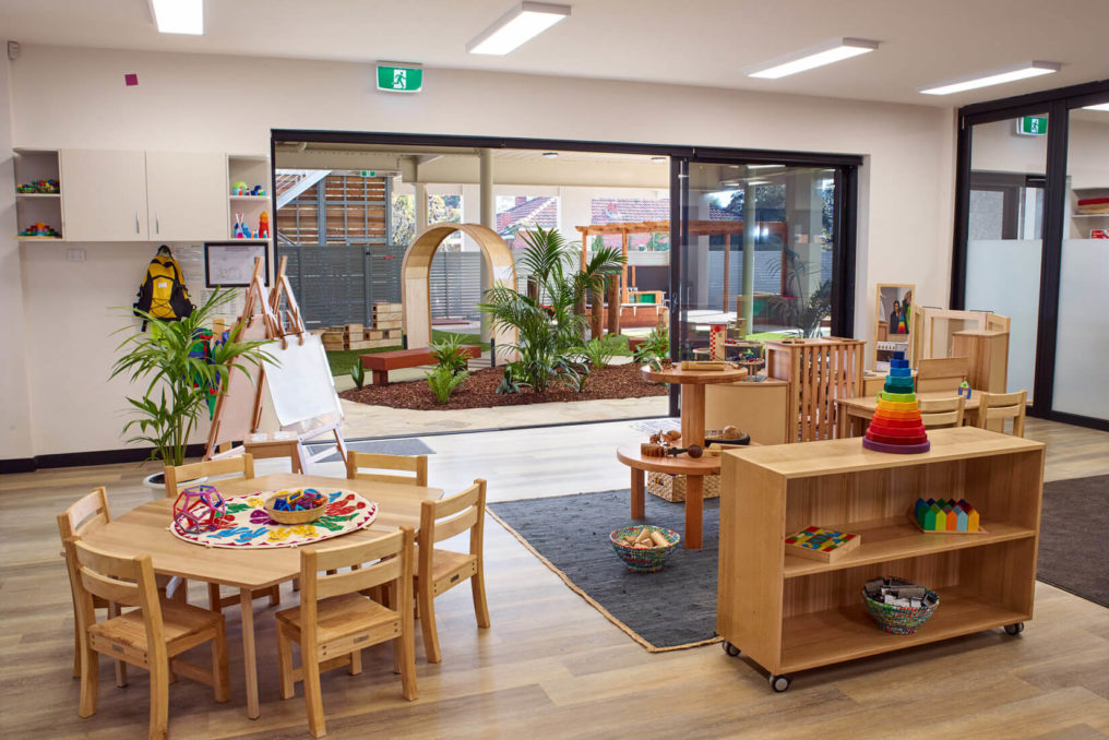 Childcare dover cot top