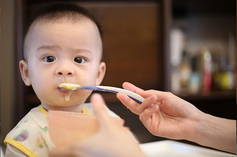 Introducing solids to a baby