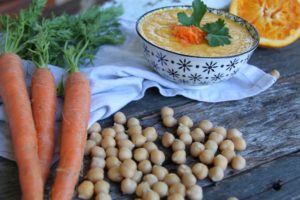 Carrots, Chickpeas and dip