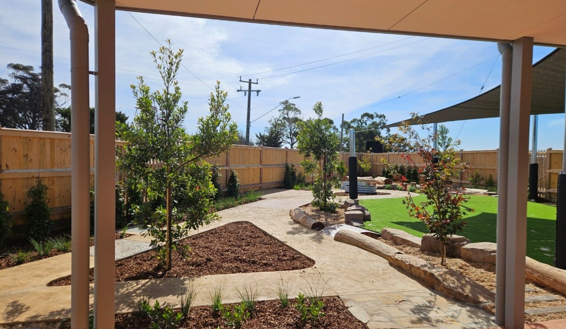 Yard 3 April